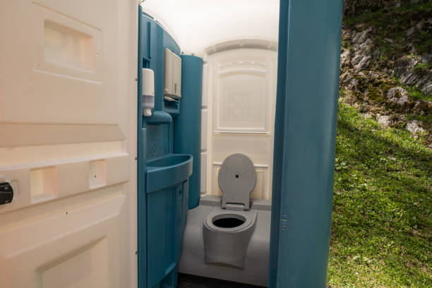 Portable Toilet Options We Offer in Missouri Valley, IA